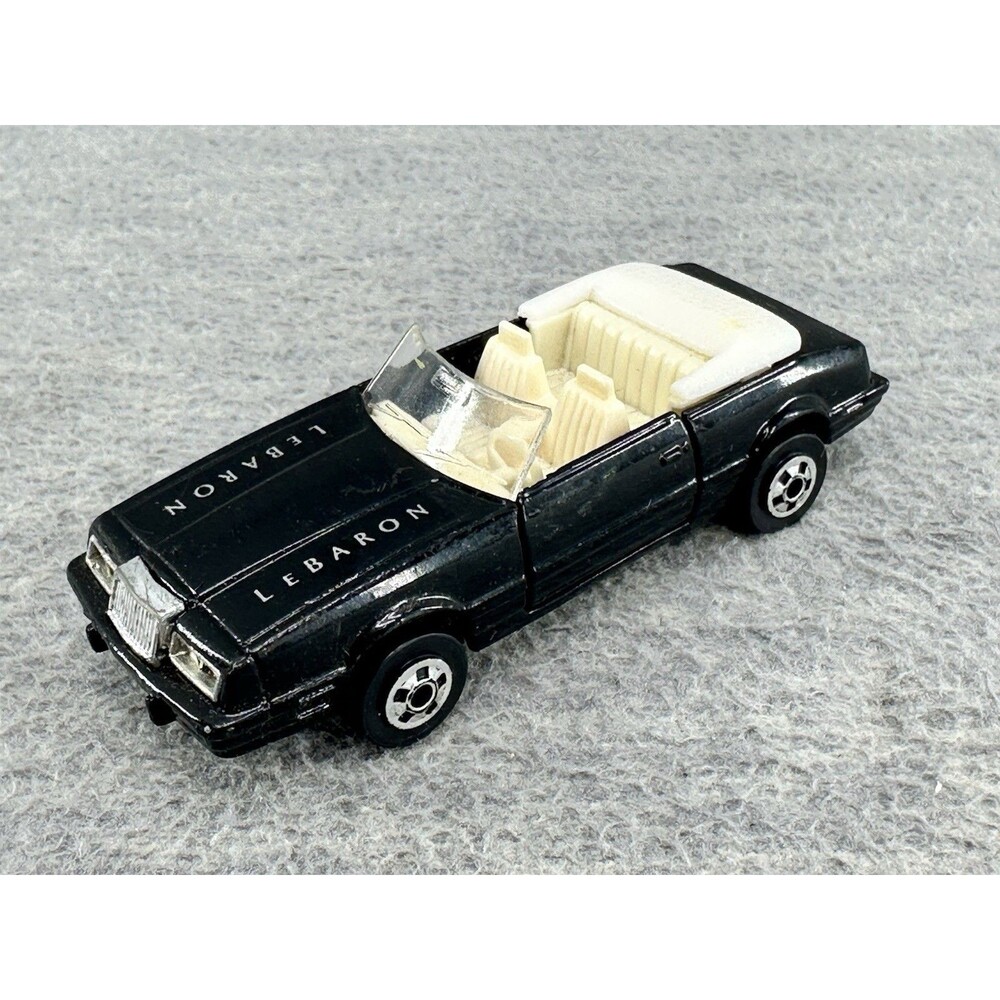 ROAD CHAMPS Vintage #17 Chrysler Lebaron Black Convertible Diecast Car